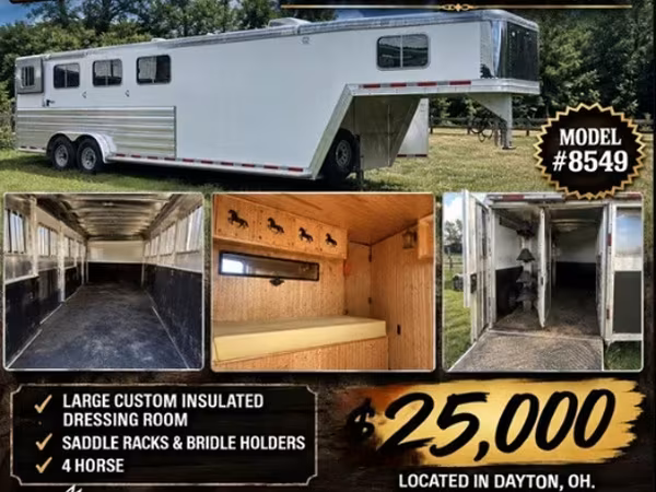 2011 Featherlite Trailers 8549 Gooseneck Horse Trailer
